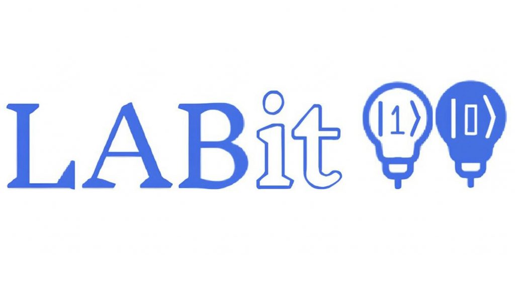 Card gráfico exibe a sigla: LABIT, seguida pelos desenhos de duas Lâmpadas.